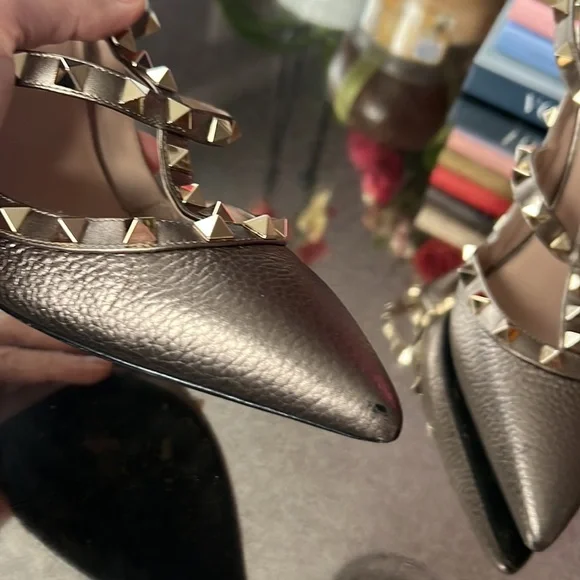 SOLD Valentino ROCKSTUD ANKLE STRAP PUMP 100 MM gold tone - Picture 8 of 14